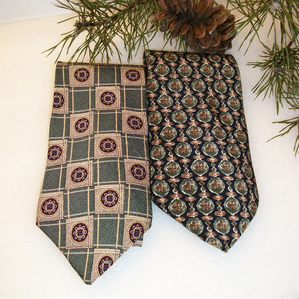 ❄️HP❄️2 GEOFFREY BEENE Mens Ties 100% Italian Silk